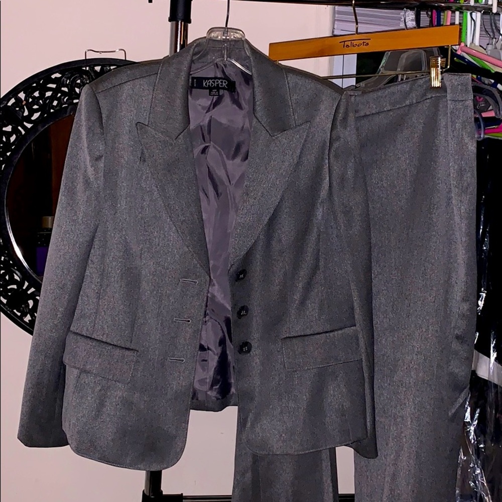 Suit